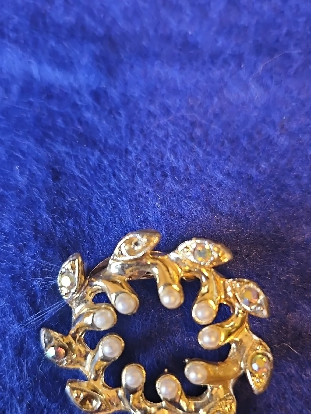Vintage Circle Brooche